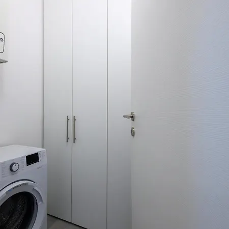 Guesthost - Vz Apartmán *