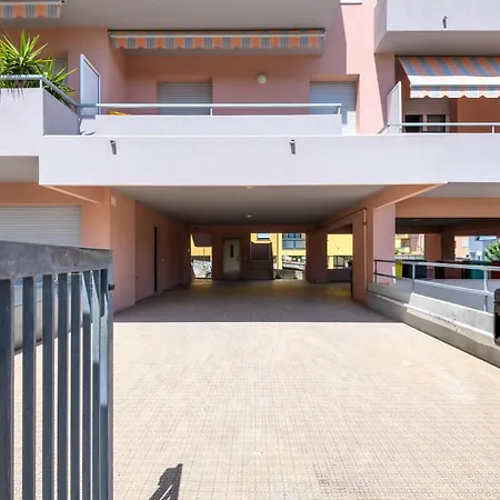 Apartmán Guesthost - Vz